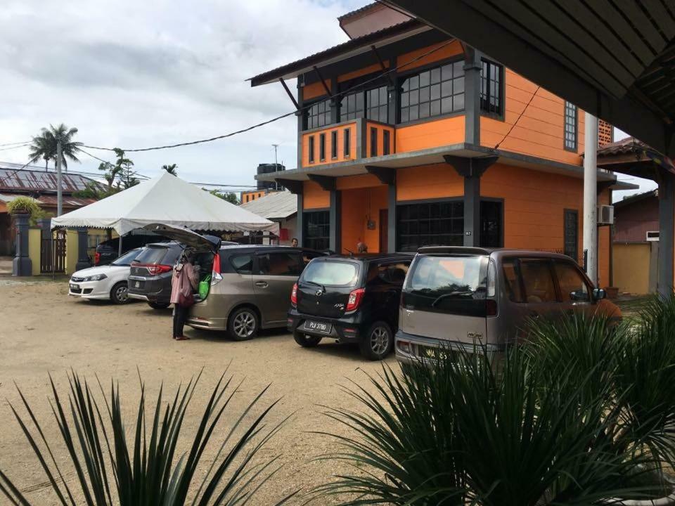 Maena Water Chalets Tumpat Extérieur photo